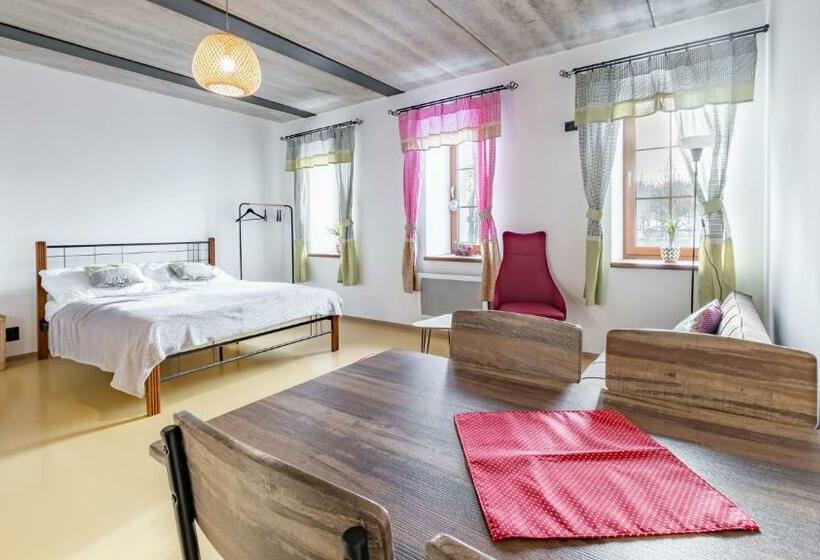 スタンダードトリプルルーム, Apart Pension Zelený Grunt