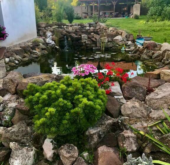 スタンダードスタジオ, Apart Pension Zelený Grunt