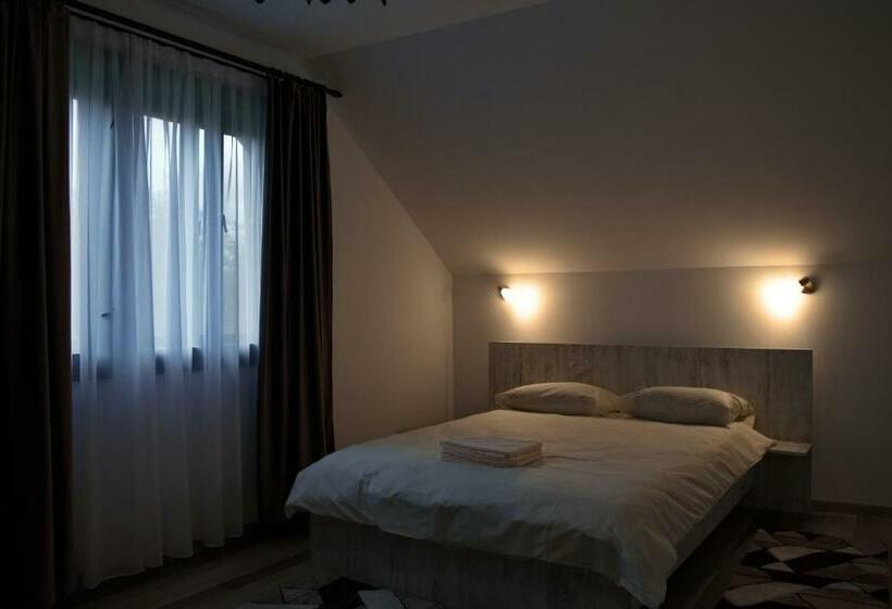 침실 4개 주택, Cabana Codrii Maramuresului