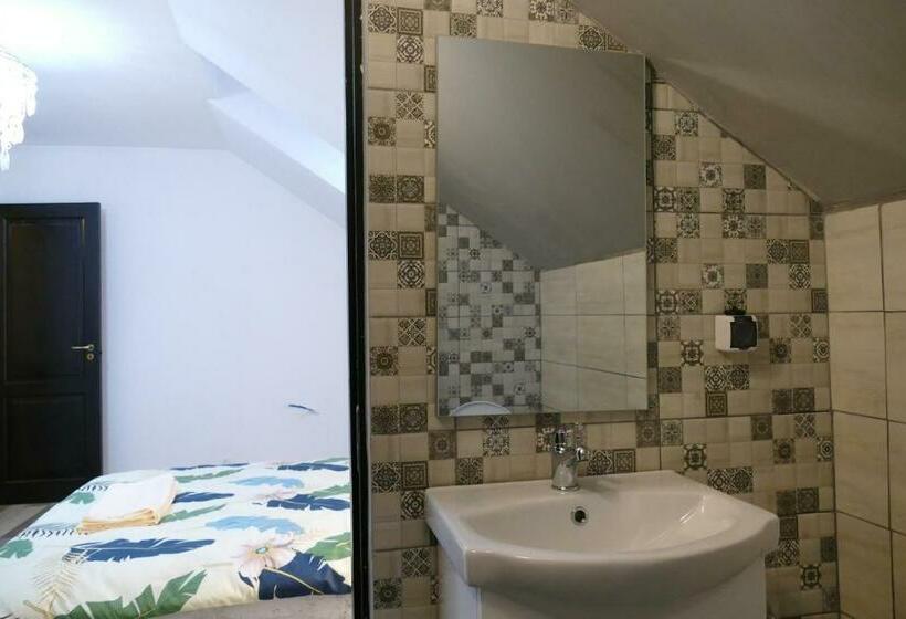 침실 4개 주택, Cabana Codrii Maramuresului