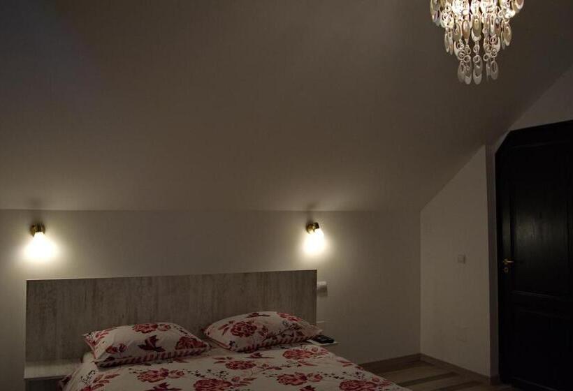 침실 4개 주택, Cabana Codrii Maramuresului