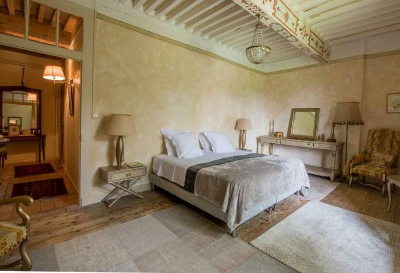 Семейный Номер, Château Beyrin