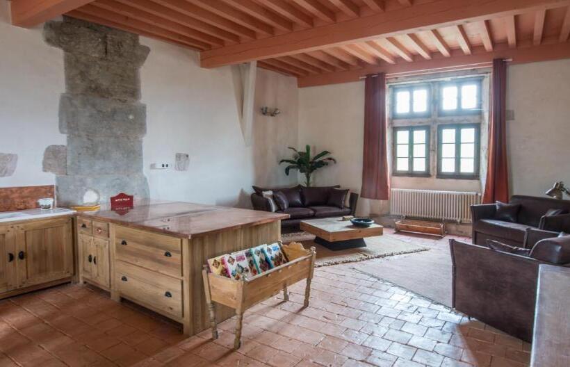 شقة سوبريور غرفة واحدة, Château Beyrin