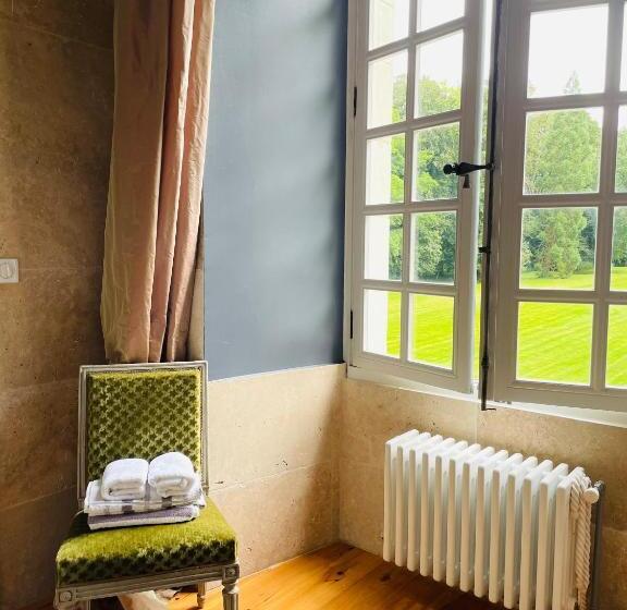 חדר סטנדרט, Château De Trébons