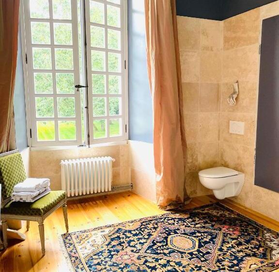 חדר סטנדרט, Château De Trébons