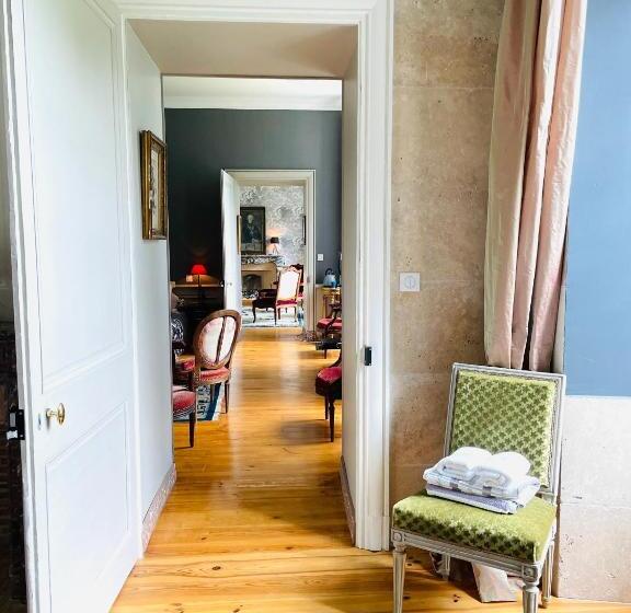 חדר סטנדרט, Château De Trébons