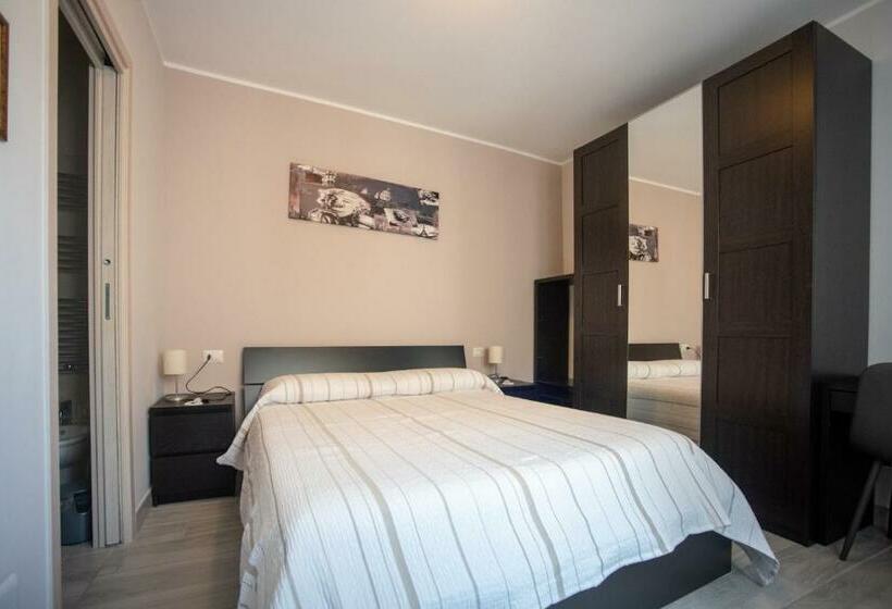 スタンダード4人部屋, Lo Spillo