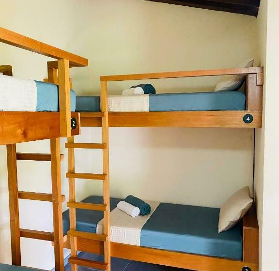 Четырехместный Номер Стандарт, El Hostel Del Patio