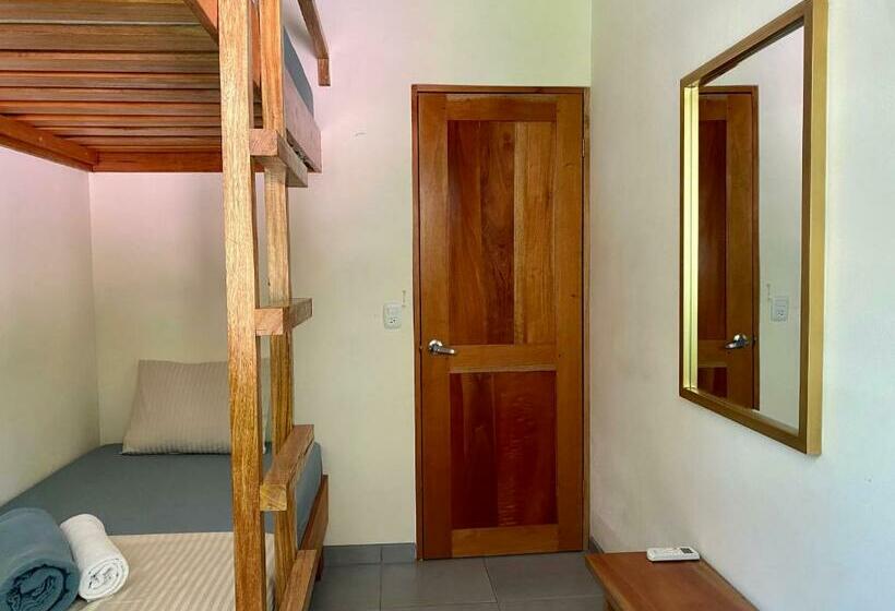 חדר אקונומי, El Hostel Del Patio