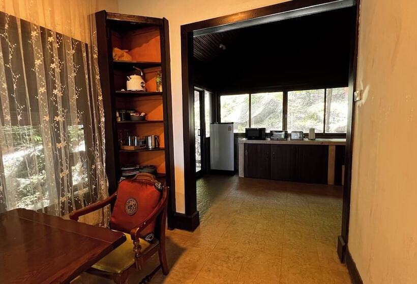 Вилла 1 Спальня Вид на Море, Kawarin Secret Hut Hotel And Resort