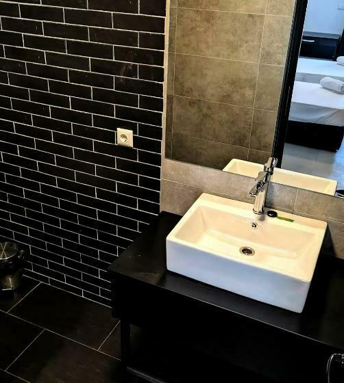 غرفة قياسية مطلّة علي الحديقة, Sport Generation Camp