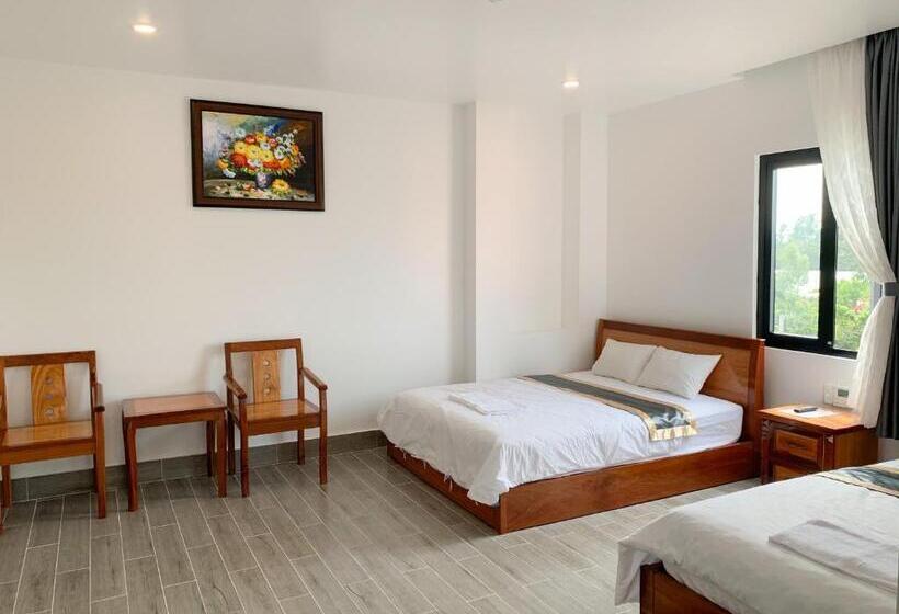 اتاق استاندارد سه نفره, Thiện Nhiên