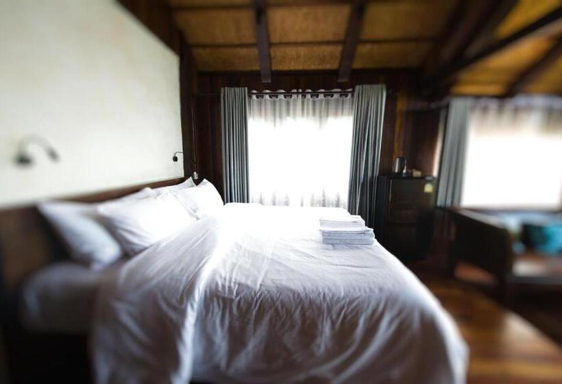 Номер Deluxe Вид на Море, Kawarin Secret Hut Hotel And Resort