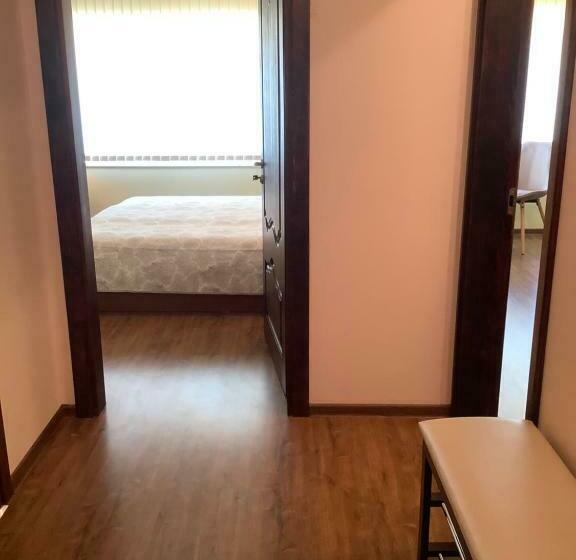 اتاق خانوادگی, Audrės Namai