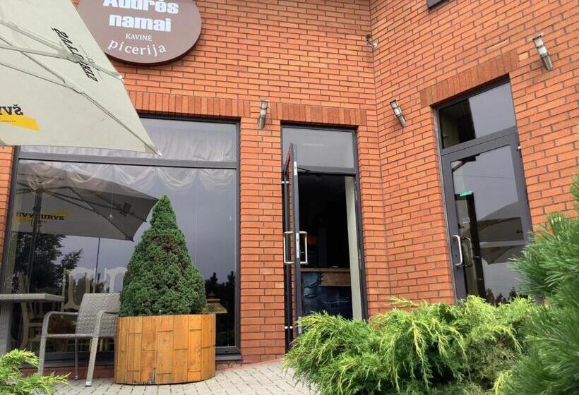 اتاق استاندارد چهار تخته, Audrės Namai