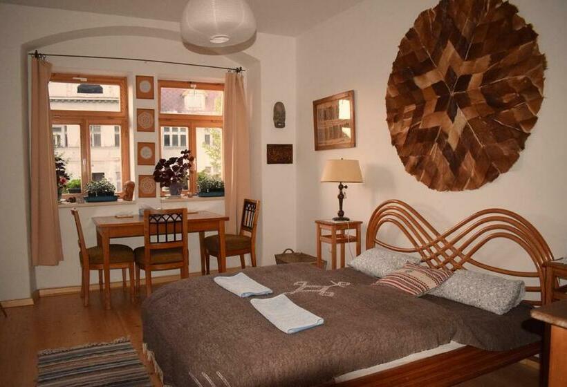 חדר סטנדרט, Rychta