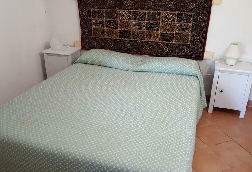 חדר משפחתי, La Vallata