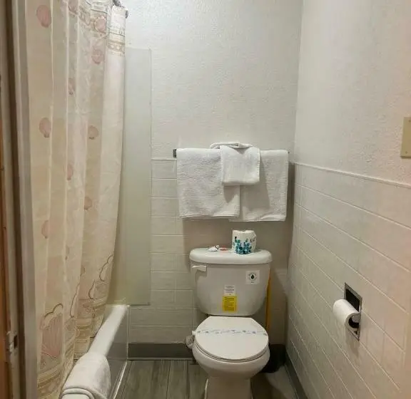 スタンダードルーム, Central Motel
