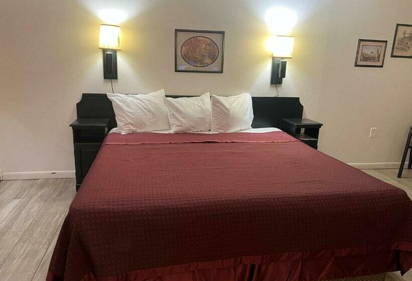 חדר סטנדרט עם מיטת קינג, Central Motel