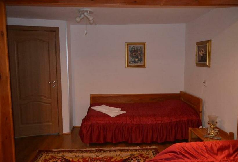 스탠다드 트리플 룸, Pensiunea Casa Alex