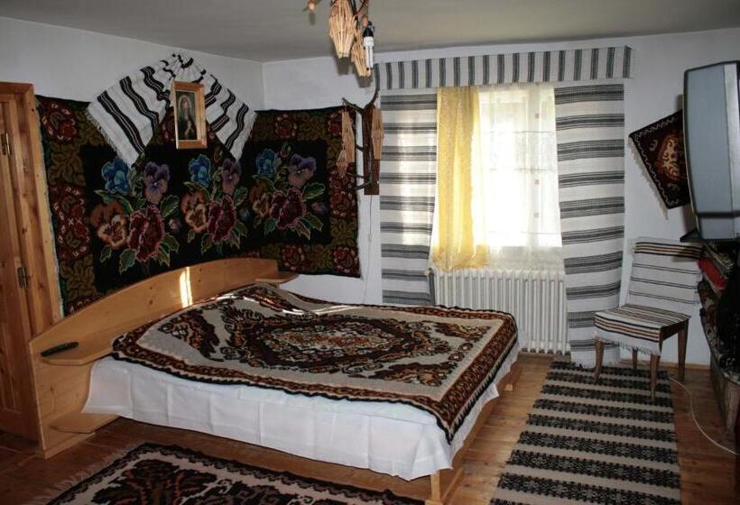 سوییت, Pensiunea Casa Alex