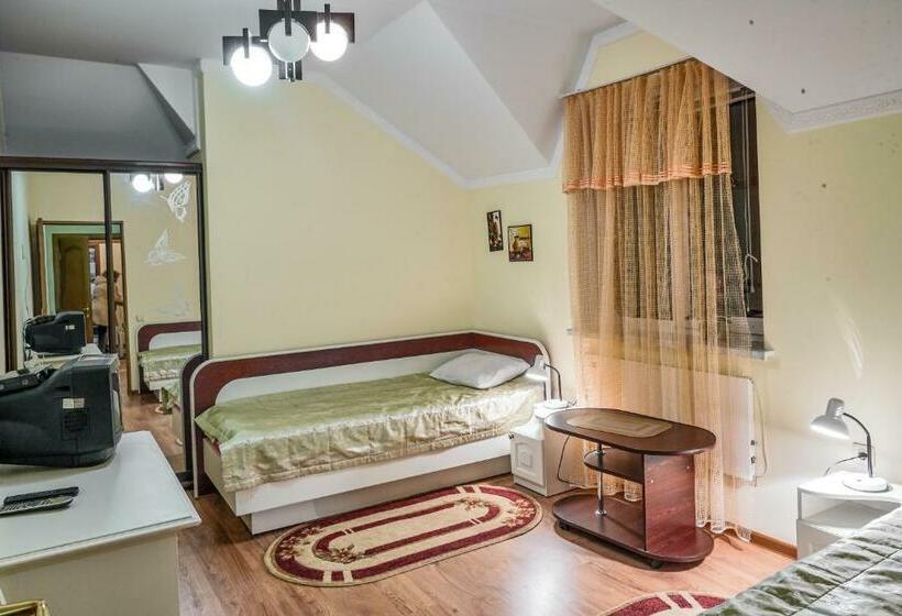 Superior Family Room, апартаменты / Mieszkania / Apartments Svitlana