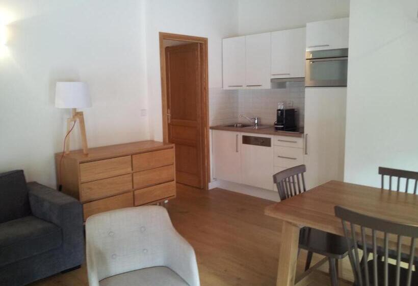 침실 3개 아파트, Chalet Hotel Régina