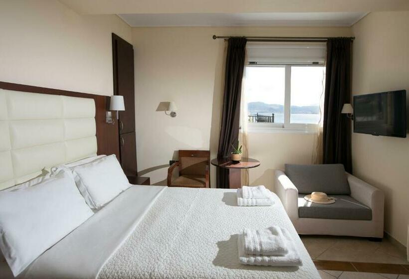 סוויטת ג'וניור, Almira Mare