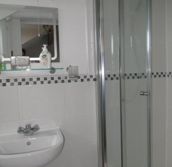 اتاق استاندارد, Avondale Guest House