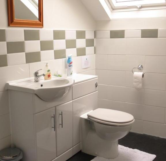 اتاق استاندارد, Avondale Guest House