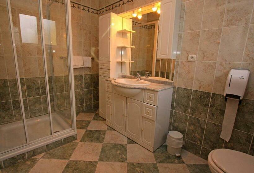 스탠다드 룸, Champ Alsace