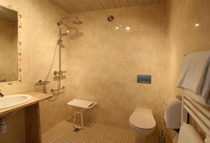 컴포트 트리플 룸, Champ Alsace