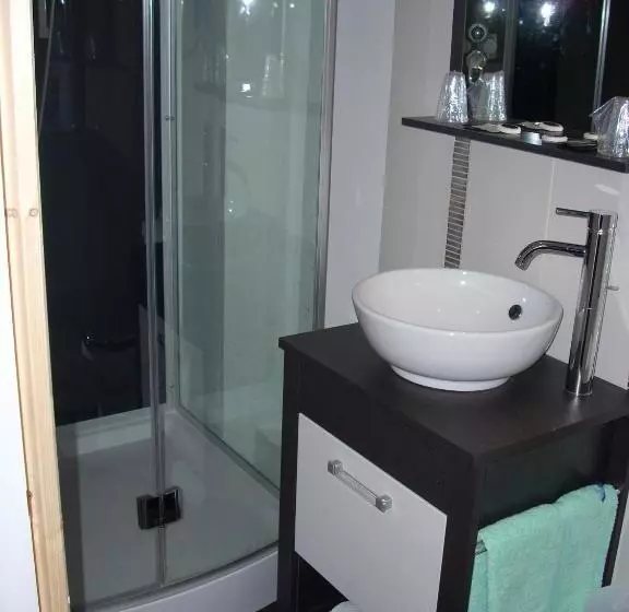 Executive-huone, Du Château
