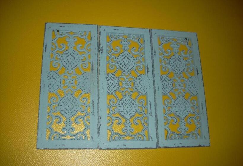 اتاق اجرایی, Du Château