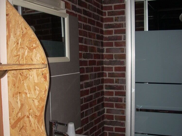 اتاق استاندارد, Du Château