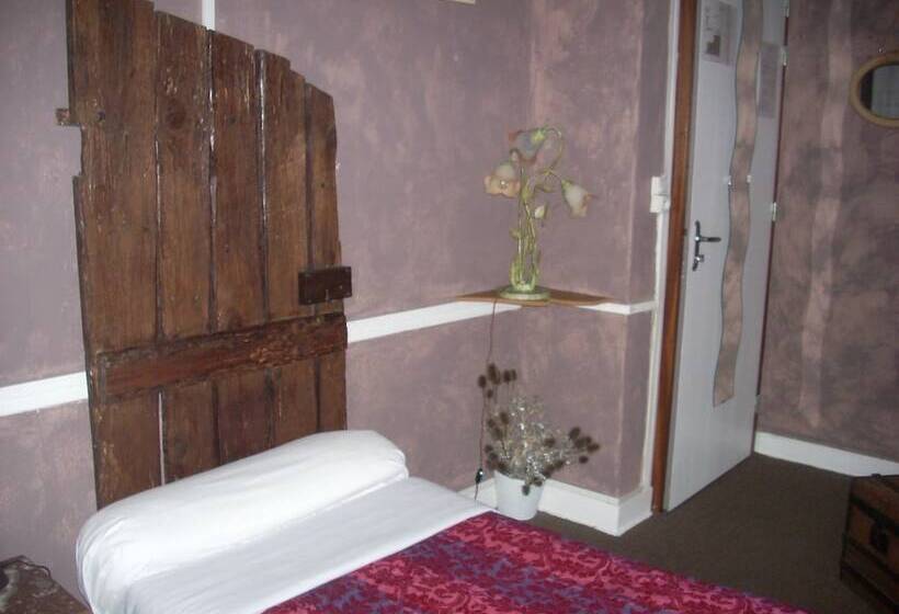 اتاق استاندارد یک نفره, Du Château