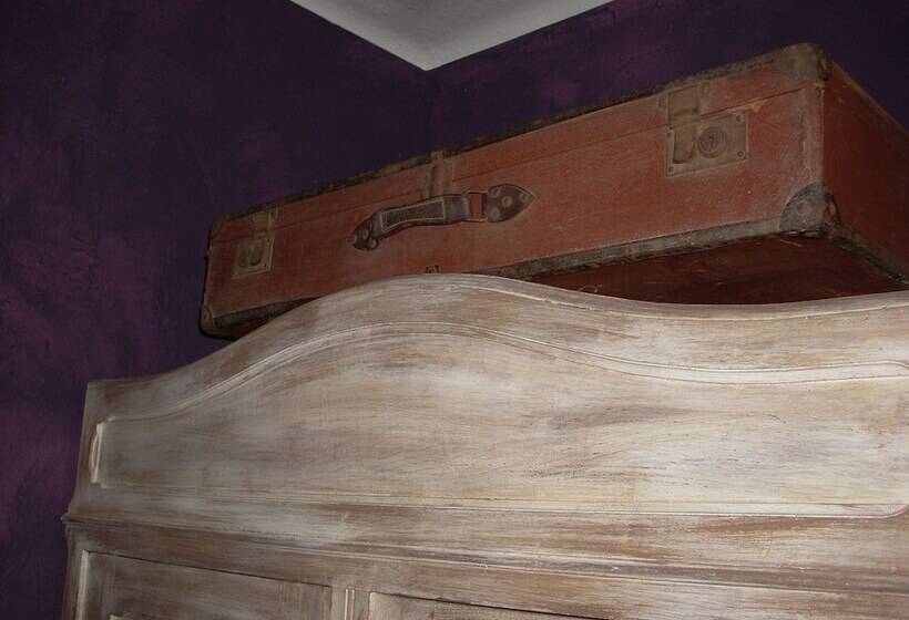 اتاق استاندارد یک نفره, Du Château