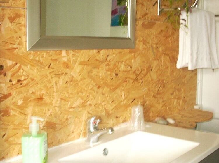 اتاق سوپریور, Du Château