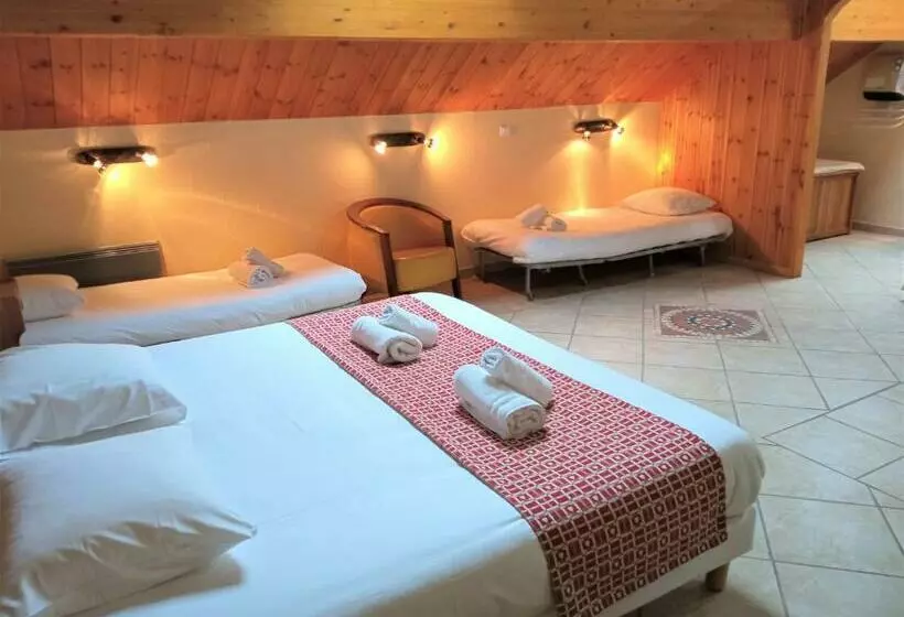 スタンダード４人部屋, Hôtel Mont Thabor Serre Chevalier