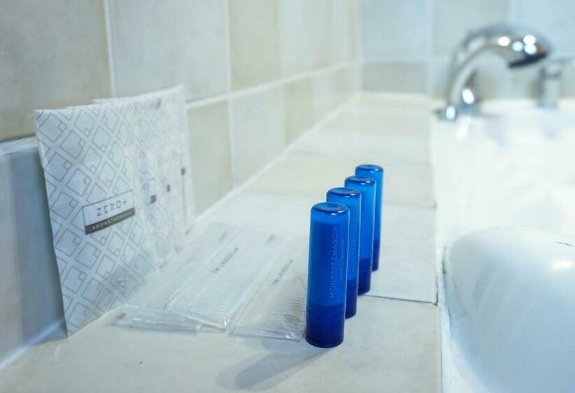 اتاق استاندارد چهار تخته, Hôtel Mont Thabor Serre Chevalier