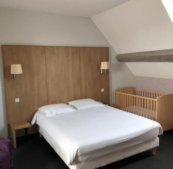 غرفة كلاسيكية رباعية, Logis L Hôtel D Arc