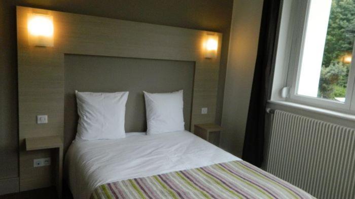 Люкс Комфорт, Restaurant L Echo Du Lac