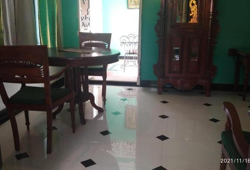 סוויטה דלוקס, Indeco Hotels Swamimalai