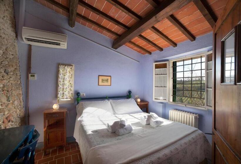 اتاق سوپریور سه تخته, Le Mandrie Di Ripalta