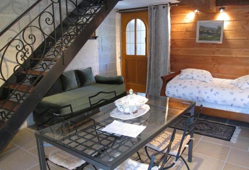 غرفة قياسية رباعية, Le Mas Vieux