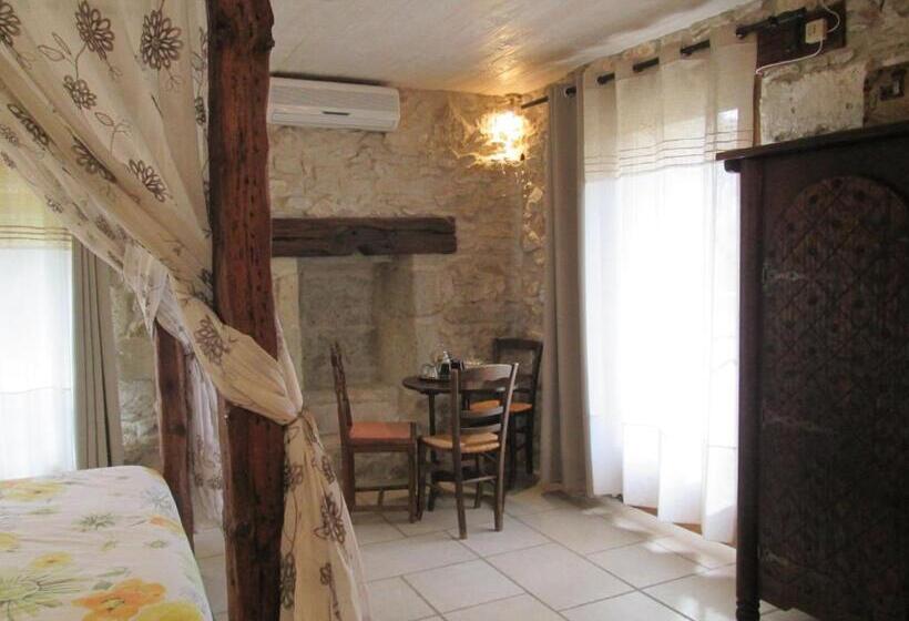 غرفة قياسية ثلاثية, Le Mas Vieux