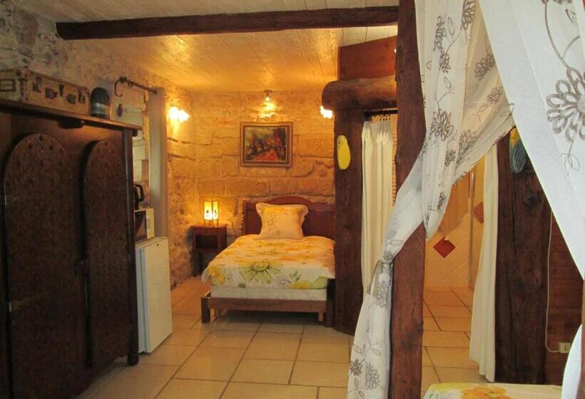 غرفة قياسية ثلاثية, Le Mas Vieux