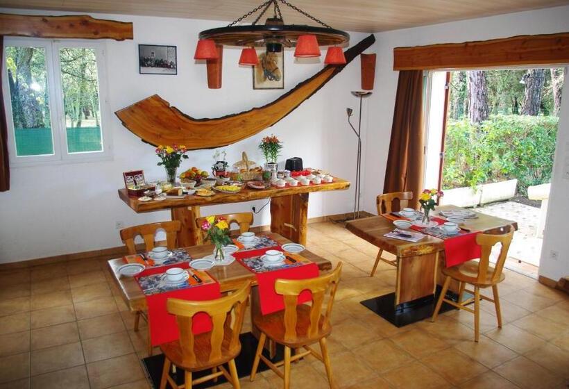 חדר דלוקס לשלושה, Les Chambres D Hotes Au Bois Fleuri