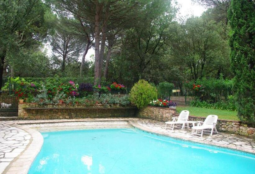 חדר דלוקס לשלושה, Les Chambres D Hotes Au Bois Fleuri