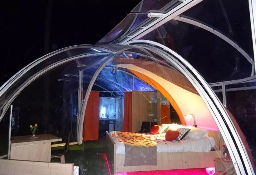 デラックストリプルルーム, Les Chambres D Hotes Au Bois Fleuri